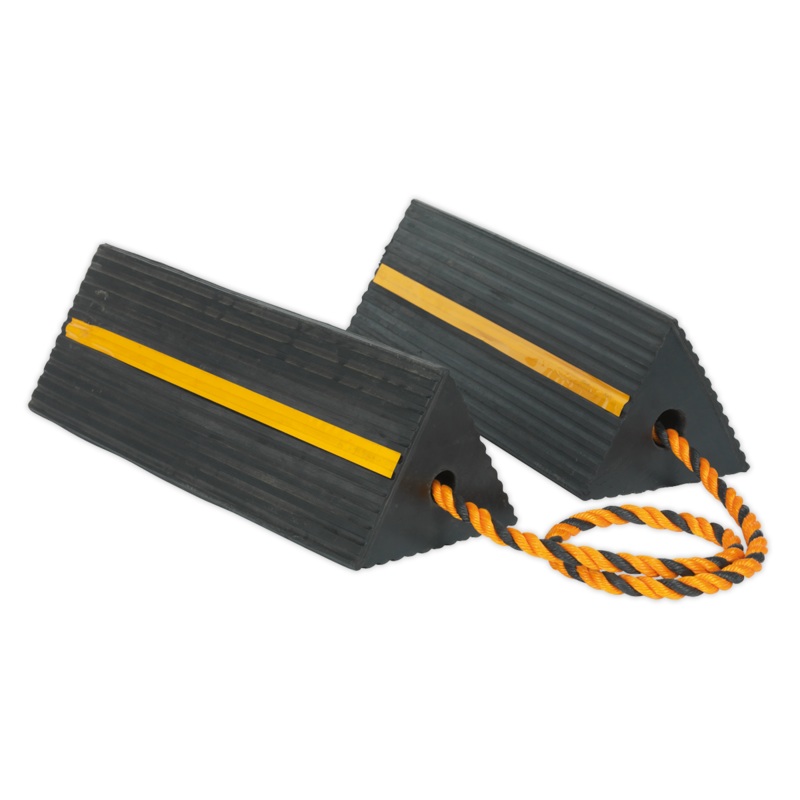 Sealey Heavy-Duty Rubber Wheel Chocks – Pair