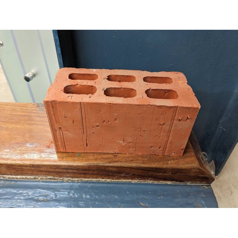 KAFUE BRICK TRAVERTINE METRIC