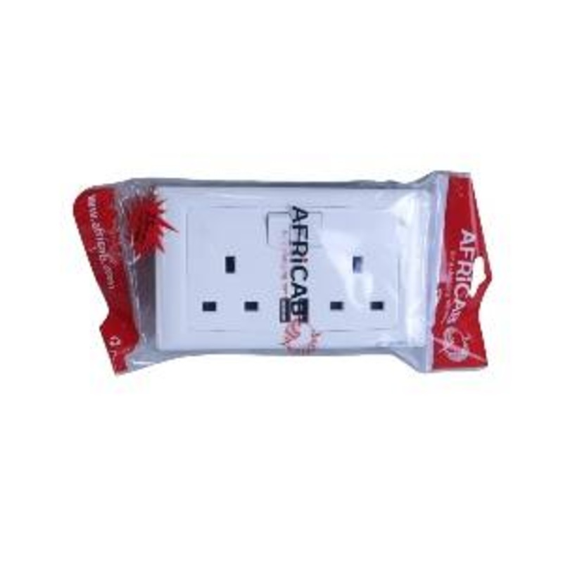AFRICAB SOCKET OUTLET DOUBLE PVC 13A USB 8659SD