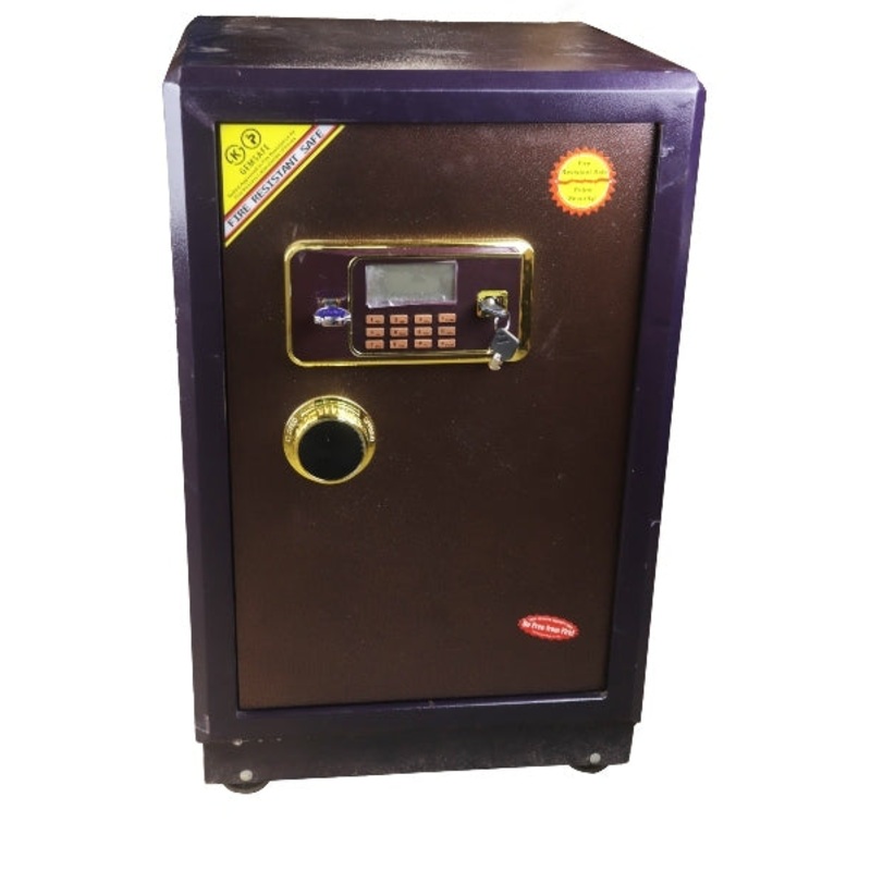 ROBOTS MONEY SAFE D700